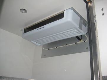 Kylaggregat från Thermo King installerat i en transportbil